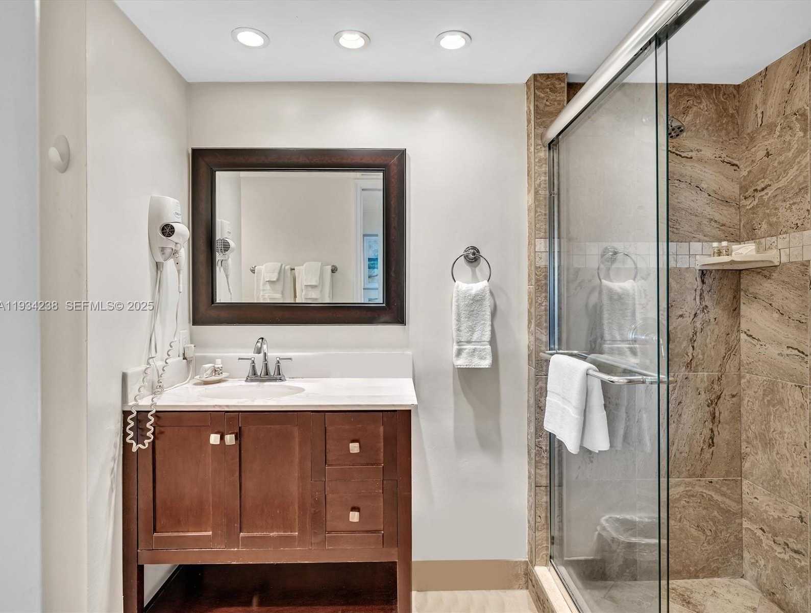 Small Image of 2200 SOUTH OCEAN LN #2103, Fort Lauderdale Number 49