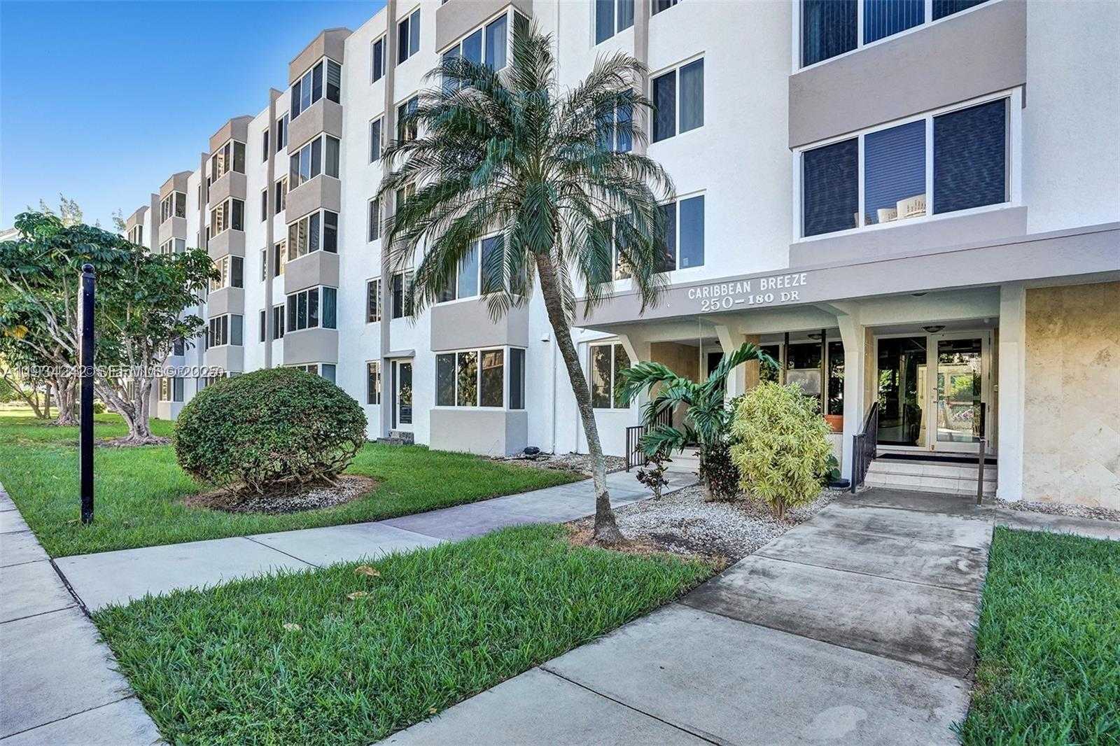 Small Image of 250 180TH DR #155, Sunny Isles Beach Number 33