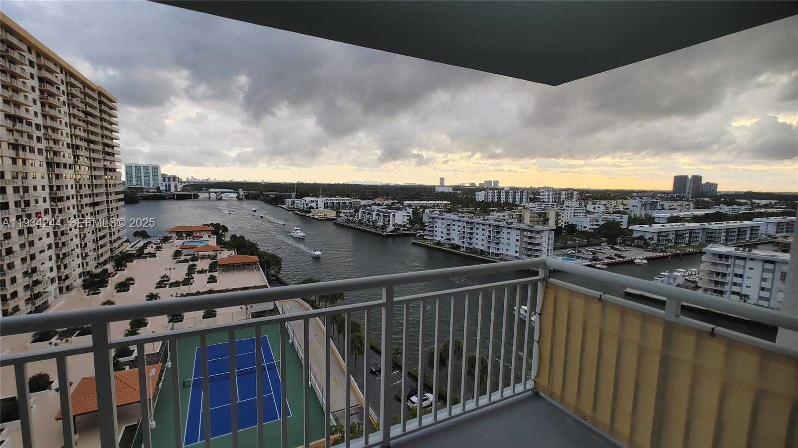 Small Image of 301 174TH ST #1405, Sunny Isles Beach Number 14