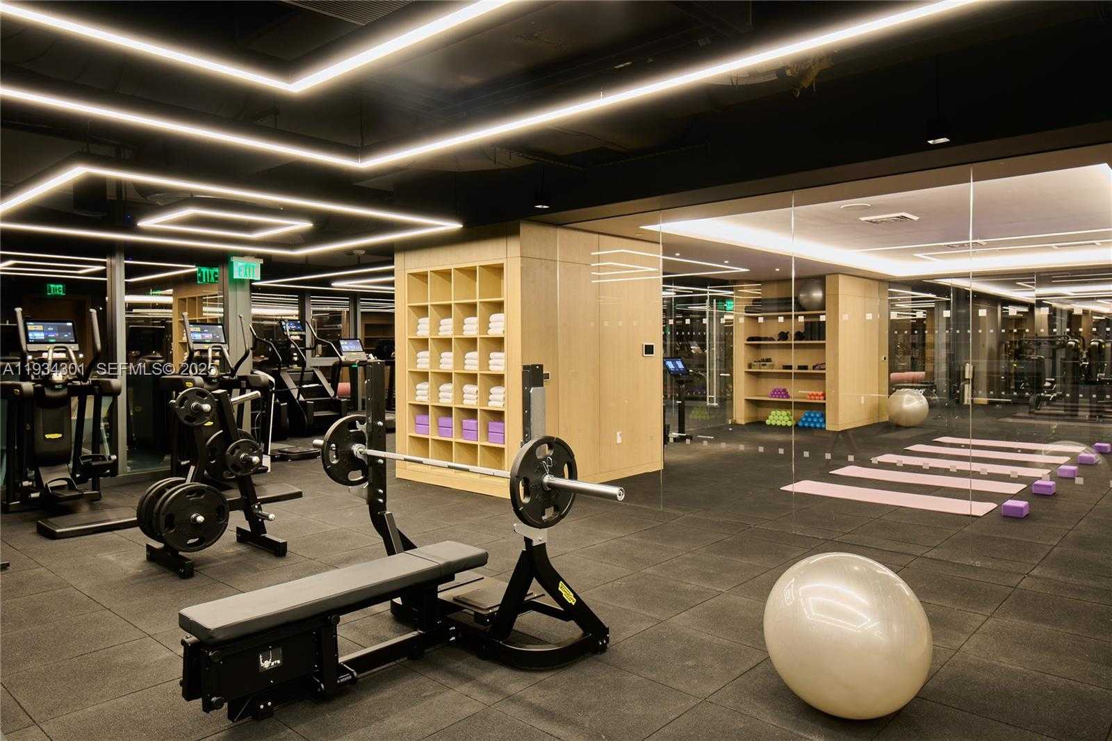 Small Image of 500 ALTON RD #1602, Miami Beach Number 27