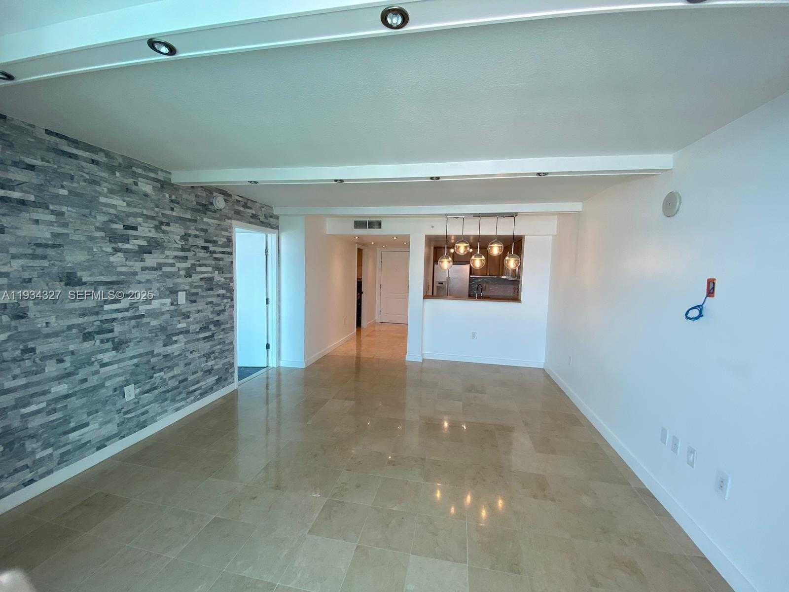 Small Image of 2101 BRICKELL AVE #2705, Miami Number 13