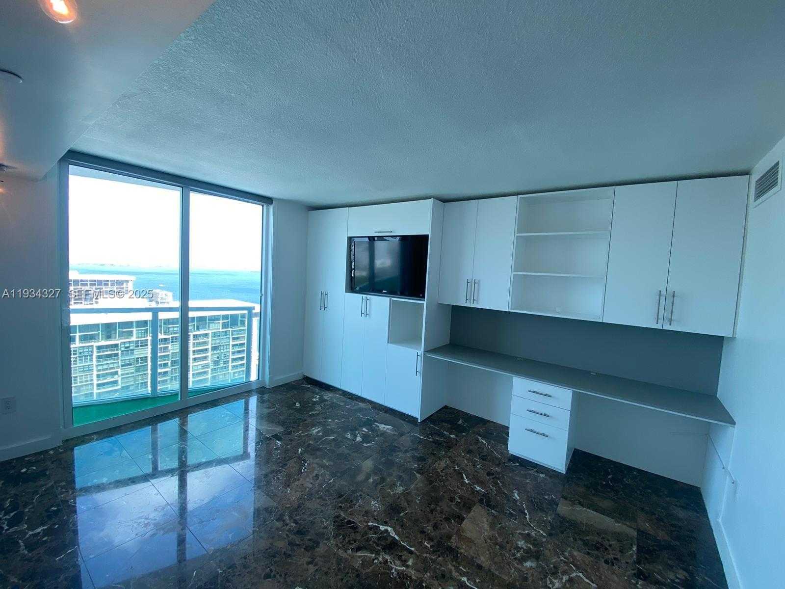 Small Image of 2101 BRICKELL AVE #2705, Miami Number 2