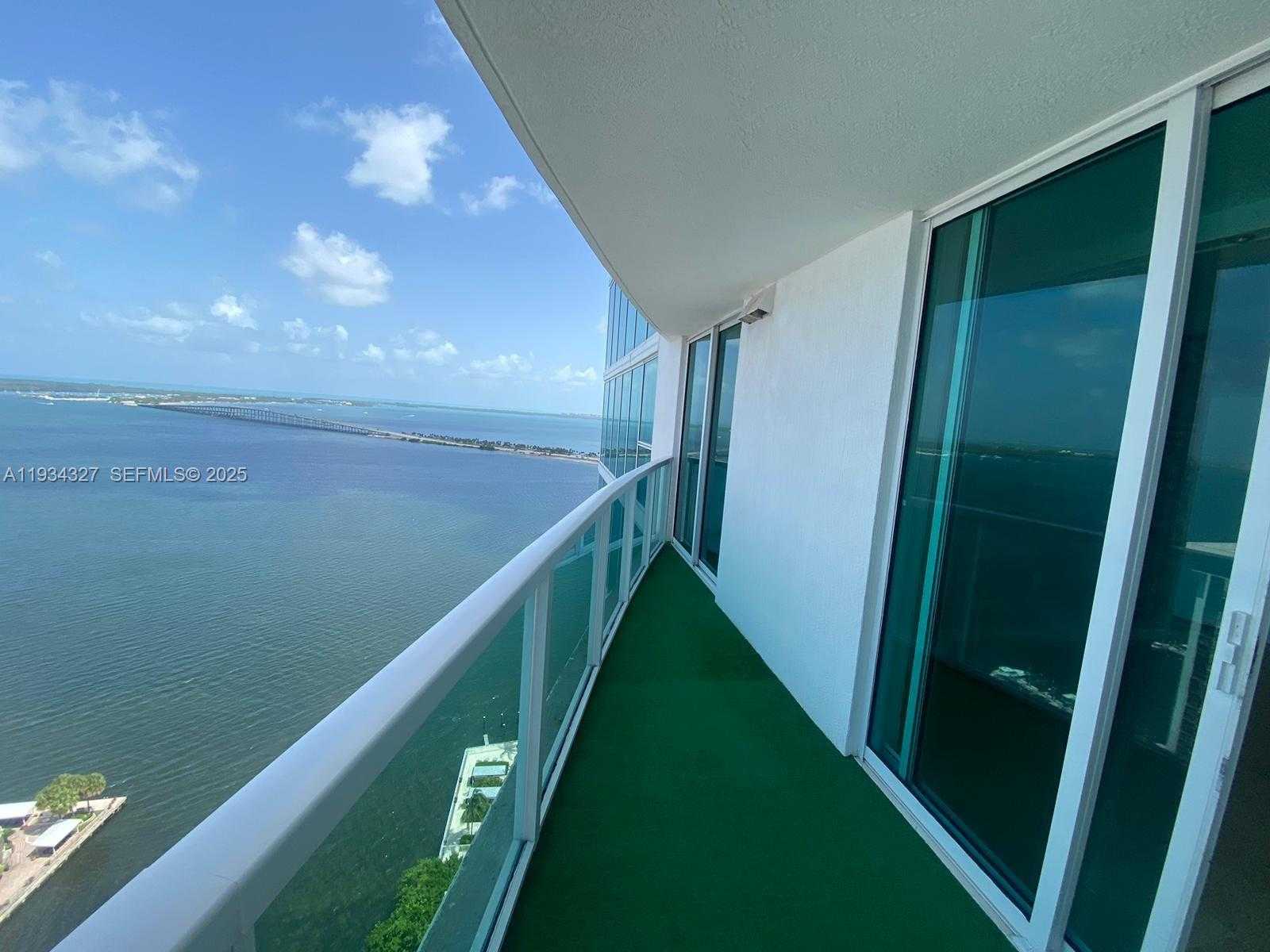 Small Image of 2101 BRICKELL AVE #2705, Miami Number 8