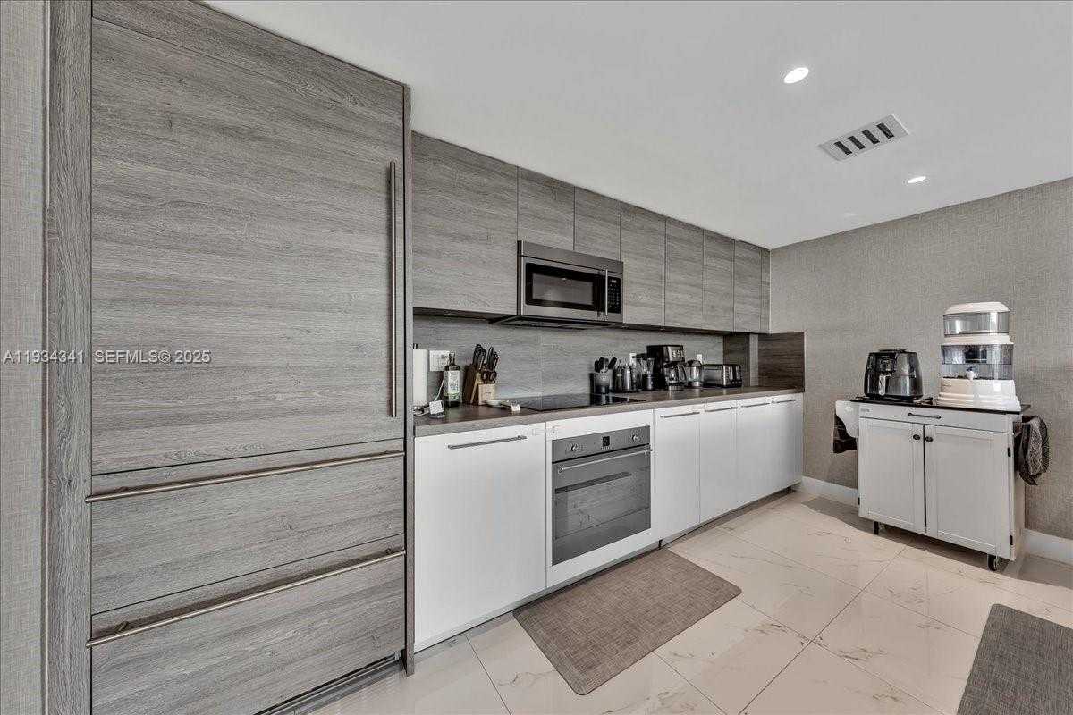 Small Image of 400 SUNNY ISLES BLVD #718, Sunny Isles Beach Number 10