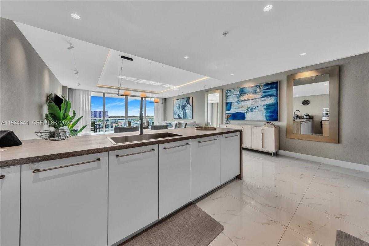 Small Image of 400 SUNNY ISLES BLVD #718, Sunny Isles Beach Number 3