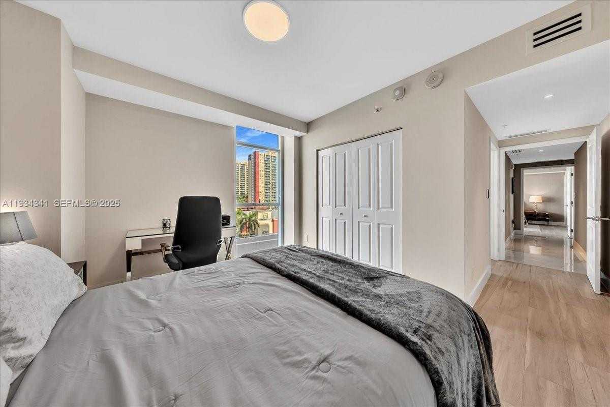 Small Image of 400 SUNNY ISLES BLVD #718, Sunny Isles Beach Number 35