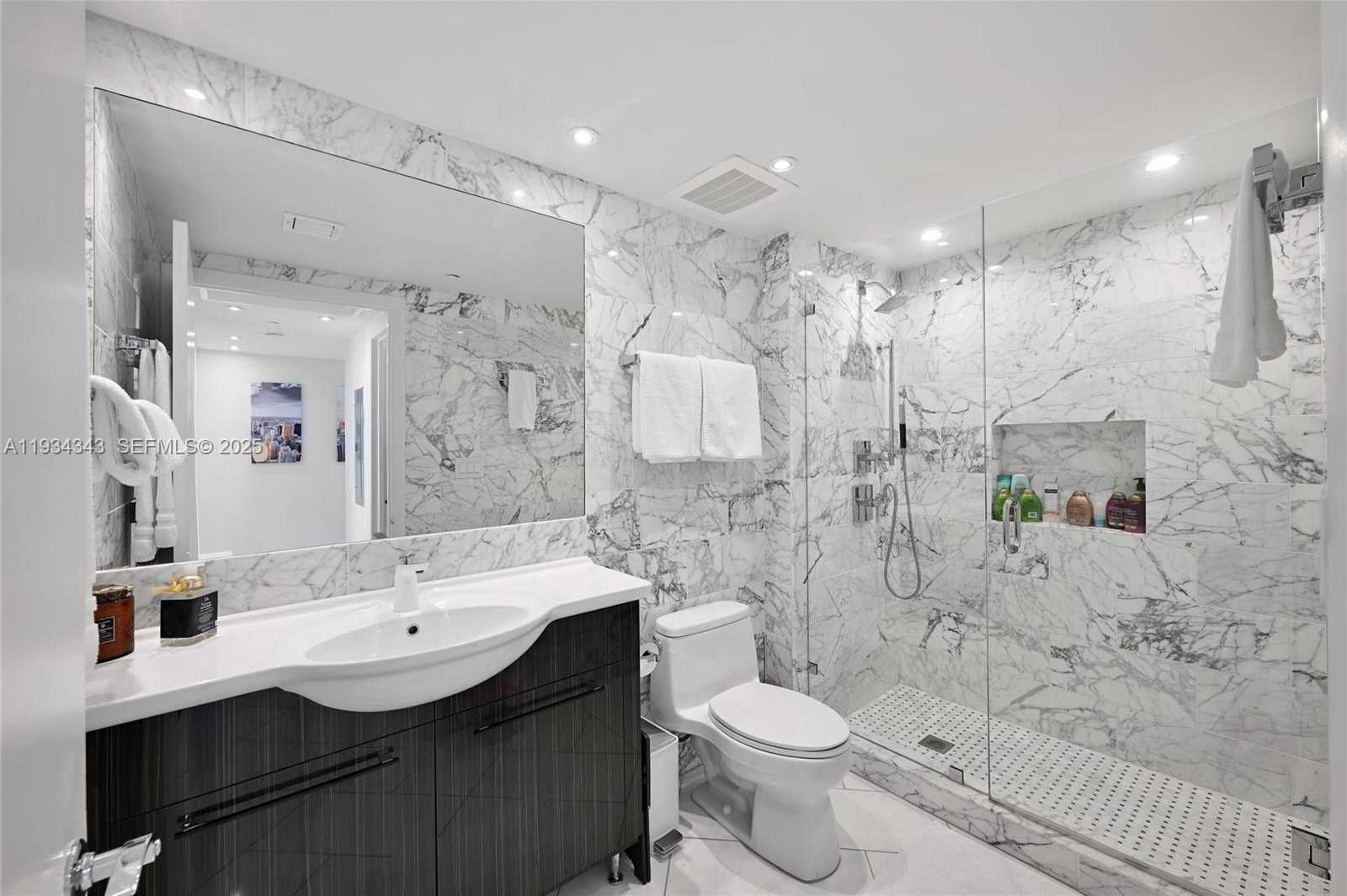 Small Image of 1850 SOUTH OCEAN DR #PH4405, Hallandale Beach Number 29