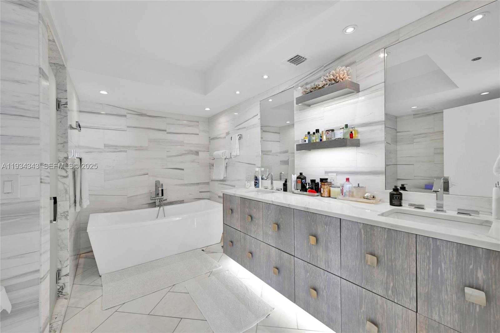 Small Image of 1850 SOUTH OCEAN DR #PH4405, Hallandale Beach Number 39