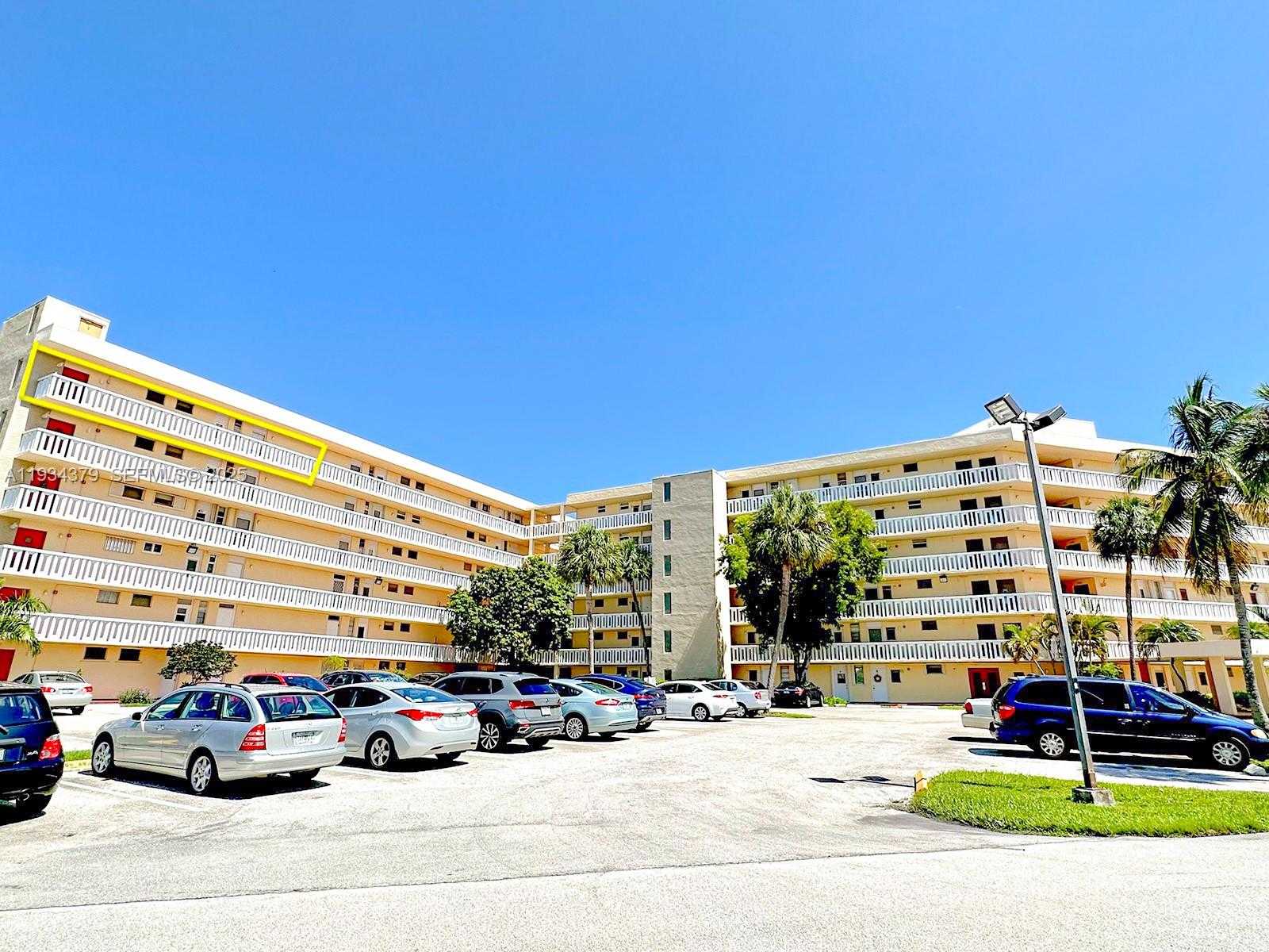 Small Image of 2930 POINT EAST DR #E601, Aventura Number 23
