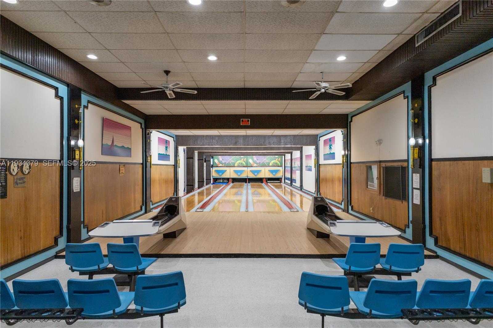 Small Image of 2930 POINT EAST DR #E601, Aventura Number 36