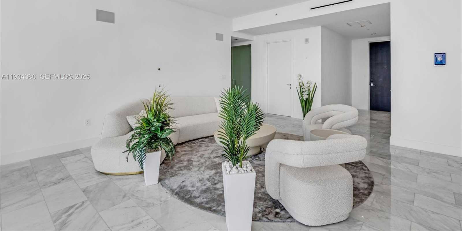 Small Image of 1451 BRICKELL AVE #3702, Miami Number 10