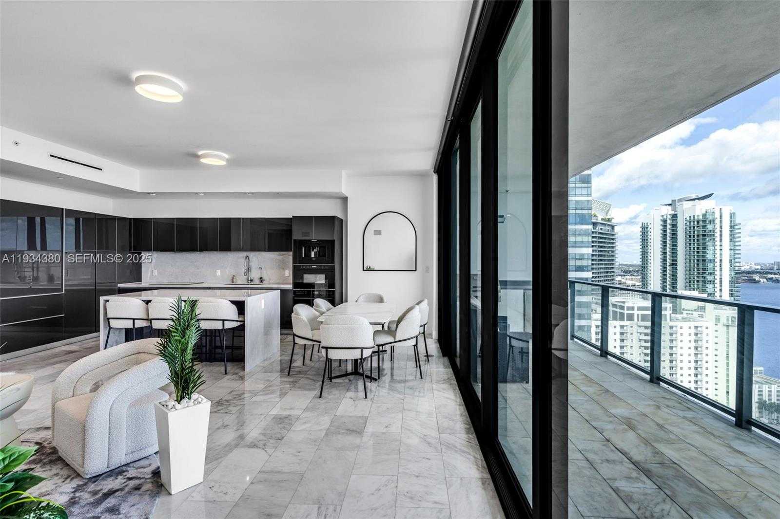 Small Image of 1451 BRICKELL AVE #3702, Miami Number 11