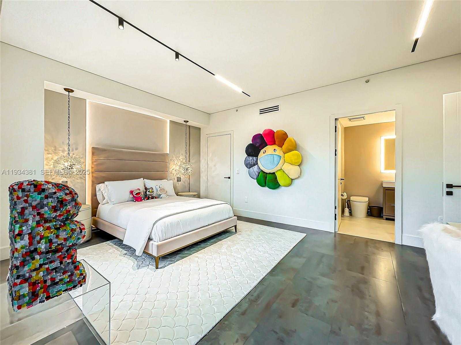 Small Image of 3501 NORTH OCEAN DR #V5, Hollywood Number 39