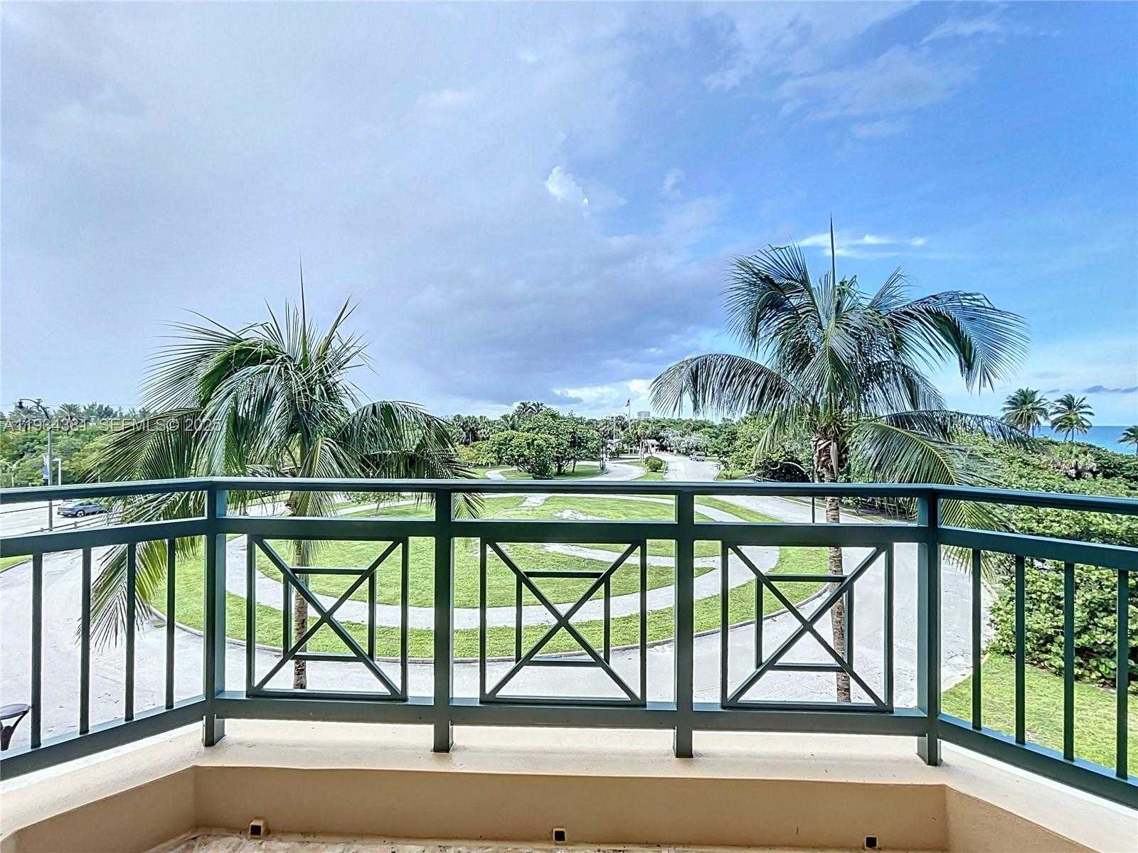 Small Image of 3501 NORTH OCEAN DR #V5, Hollywood Number 47