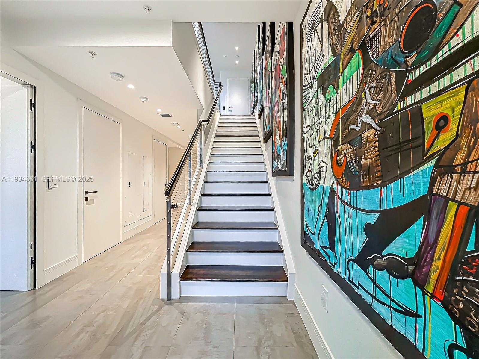 Small Image of 3501 NORTH OCEAN DR #V5, Hollywood Number 8