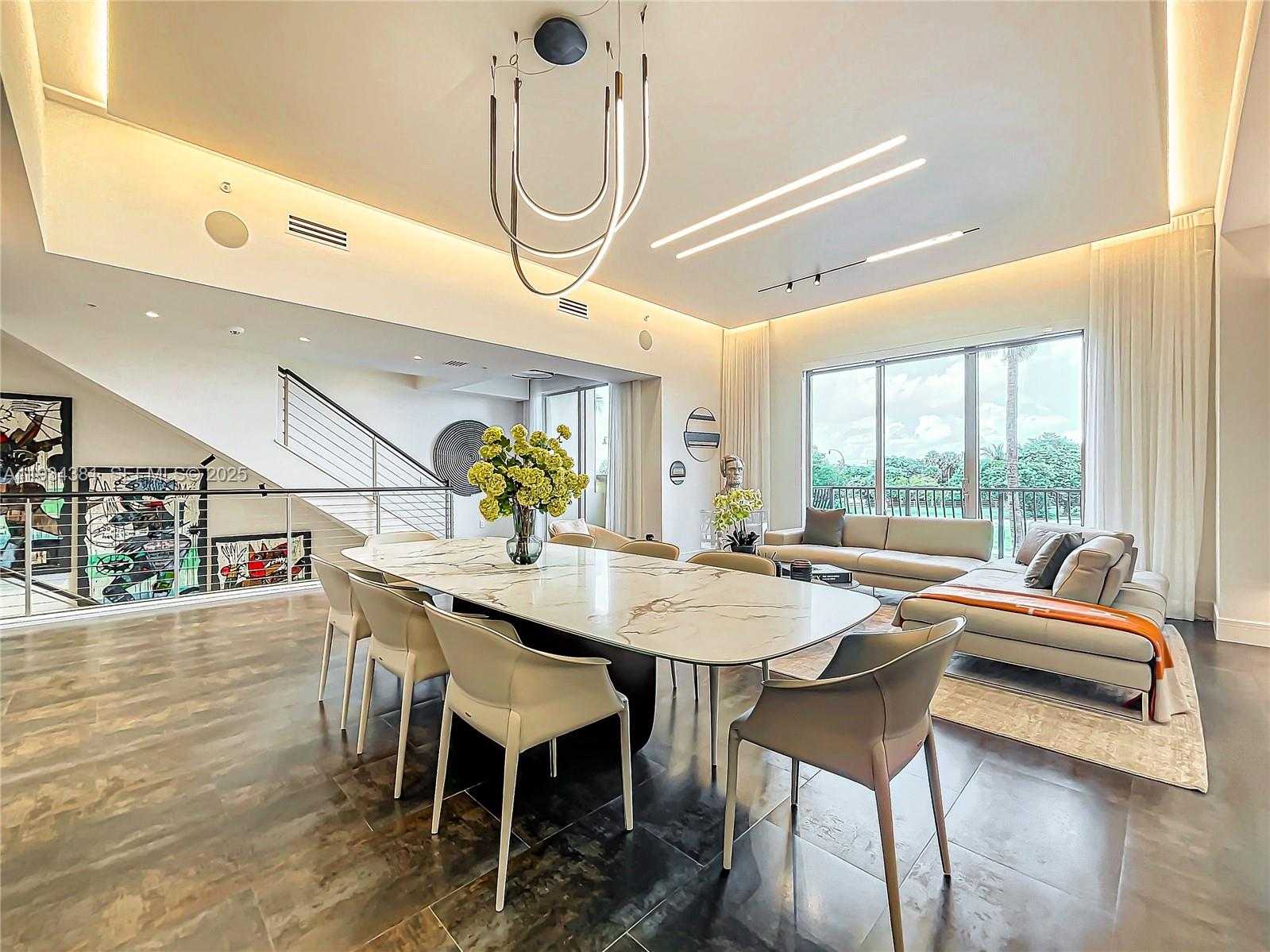 Small Image of 3501 NORTH OCEAN DR #V5, Hollywood Number 9