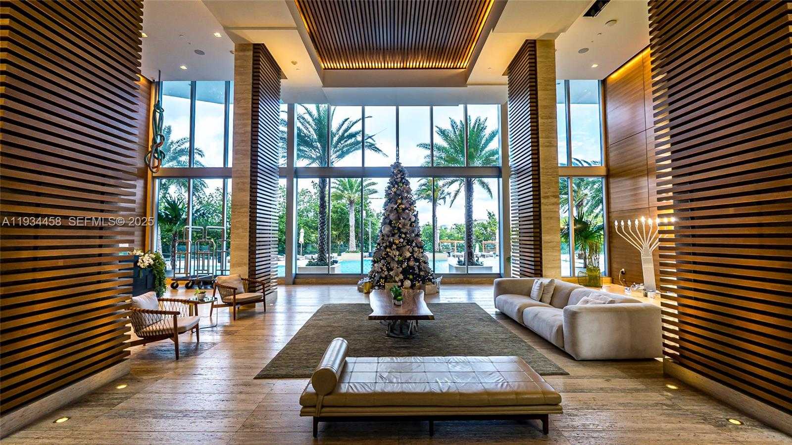 Imagen de Pequeño Objeto