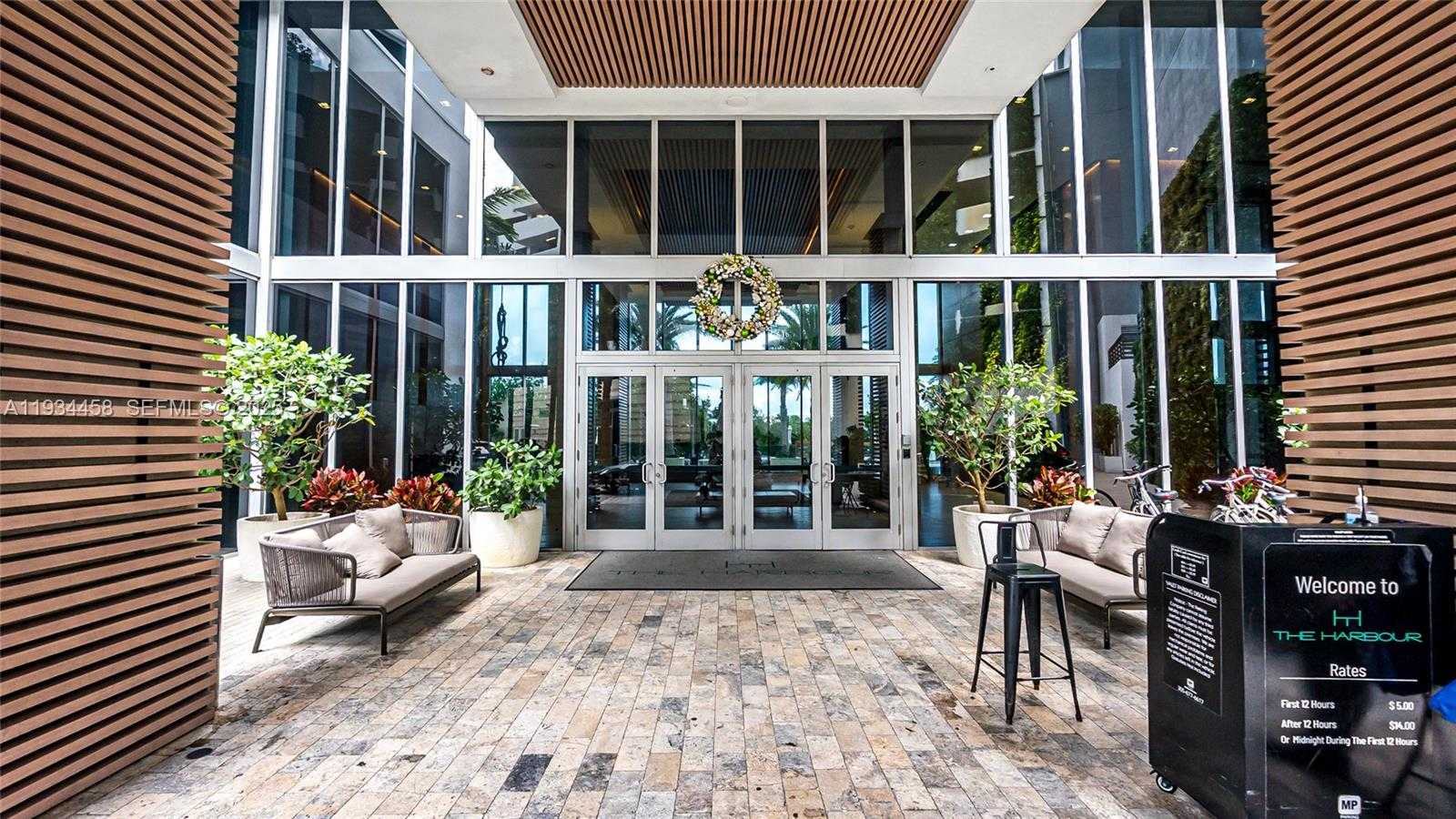 Imagen de Pequeño Objeto