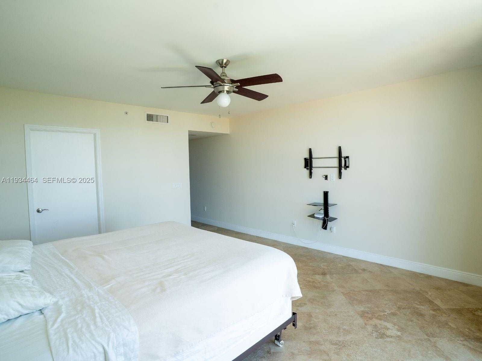 Small Image of 3301 NORTH EAST 183RD ST #2303, Aventura Number 15