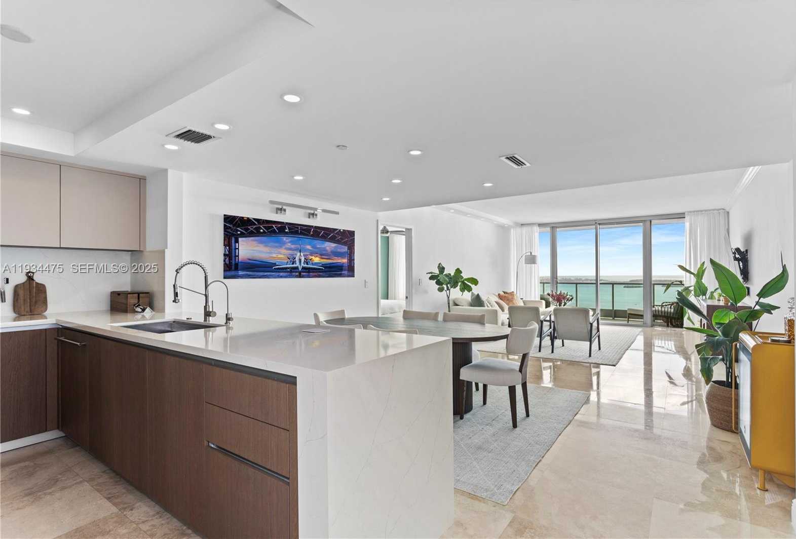 Small Image of 1331 BRICKELL BAY DR #3007, Miami Number 2