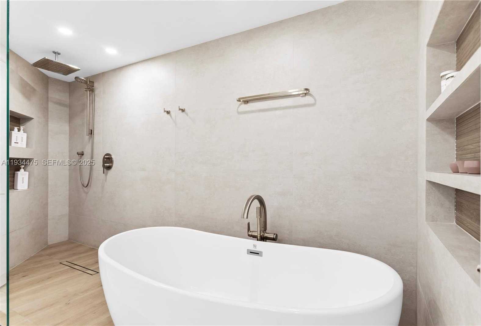 Small Image of 1331 BRICKELL BAY DR #3007, Miami Number 23