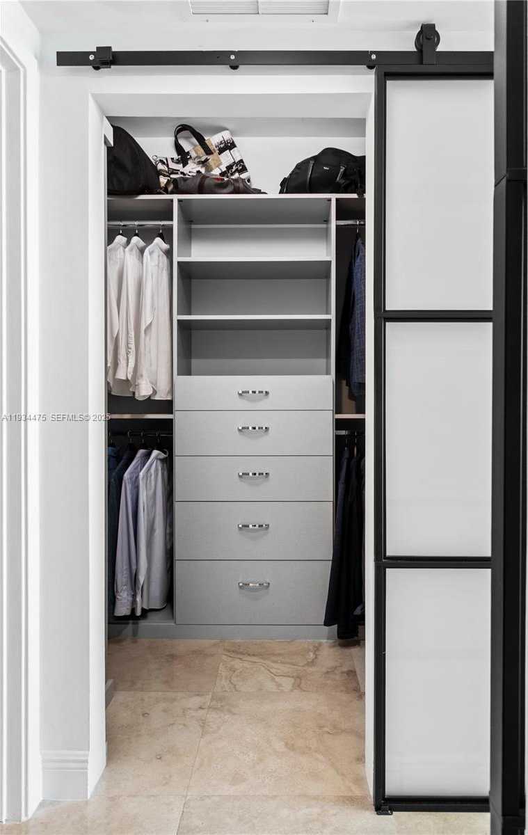 Small Image of 1331 BRICKELL BAY DR #3007, Miami Number 25