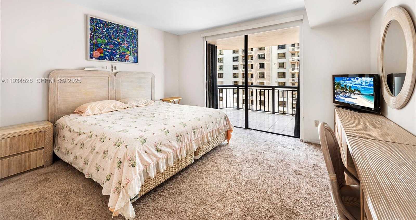 Imagen de Pequeño Objeto