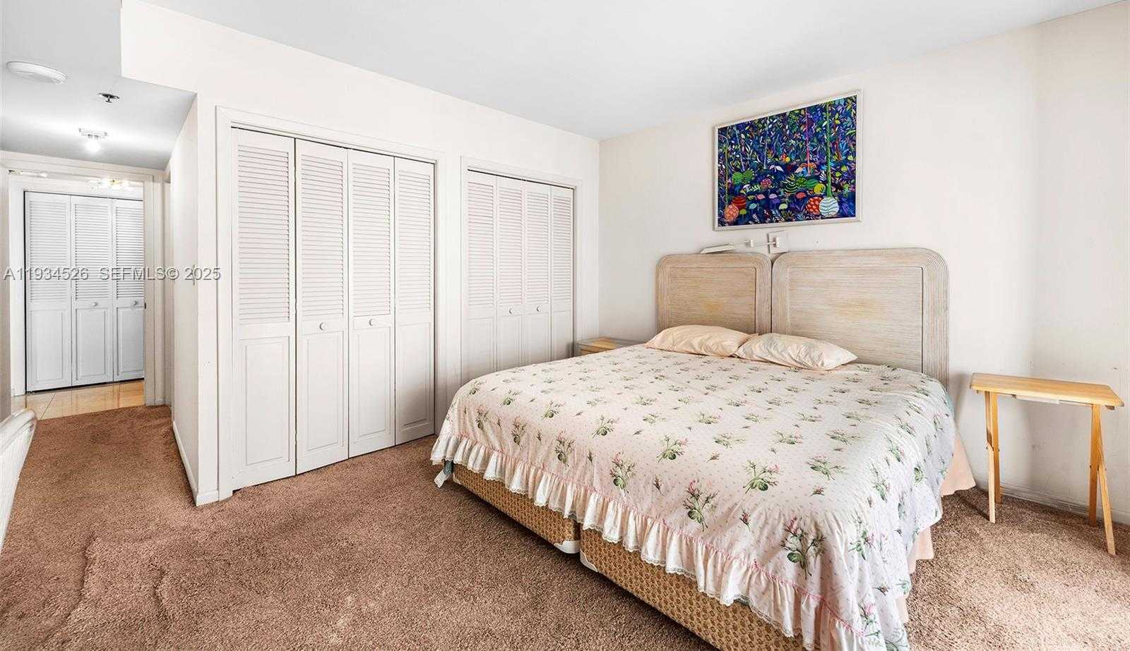 Imagen de Pequeño Objeto