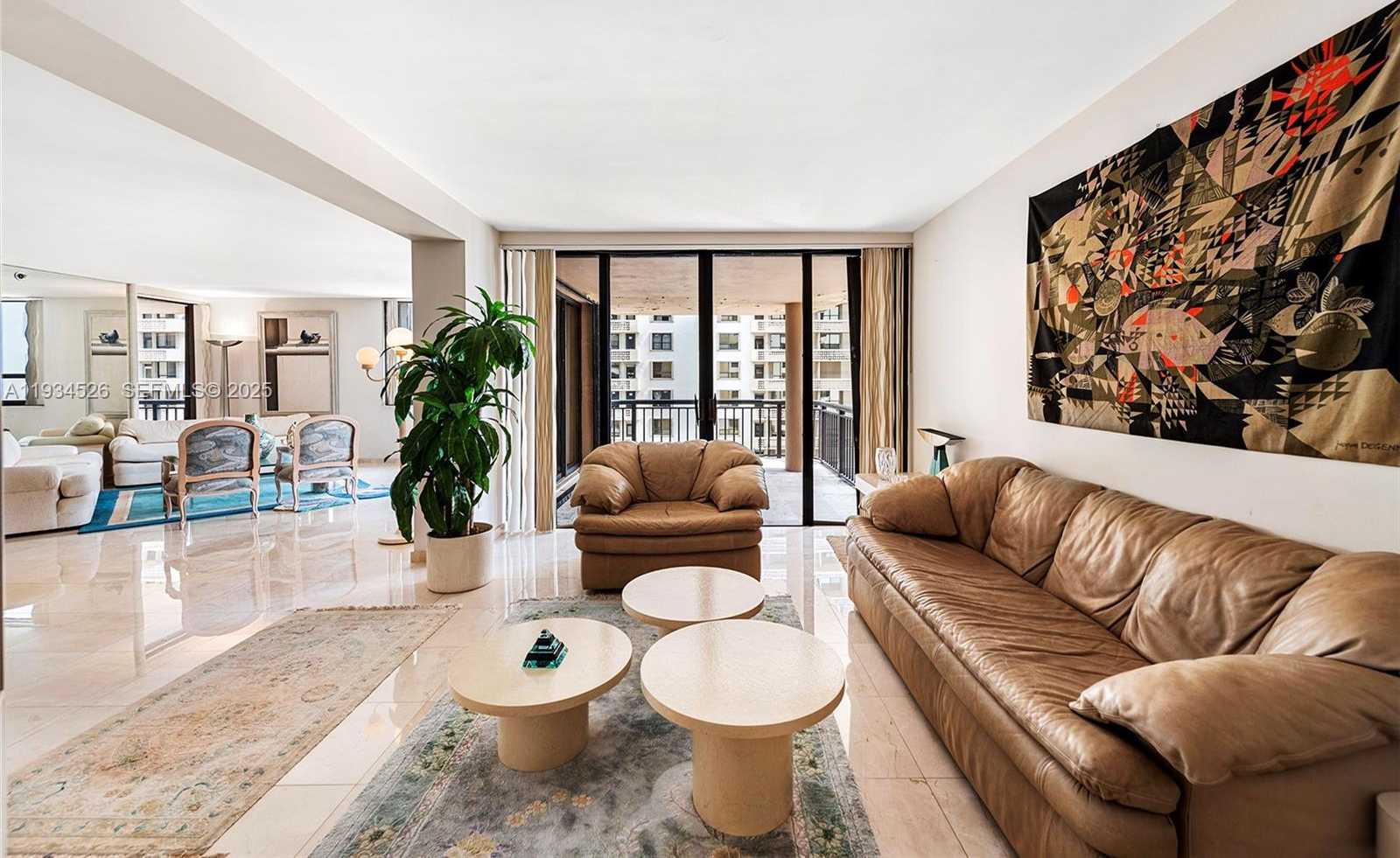 Imagen de Pequeño Objeto