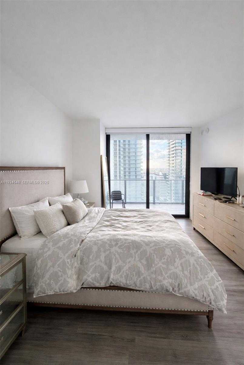 Small Image of 801 SOUTH MIAMI AVE #2709, Miami Number 5