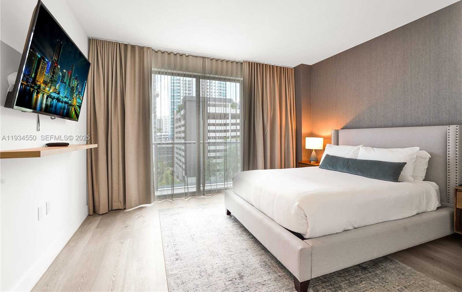 Small Image of 229 SOUTH WEST 9TH ST #504, Miami Number 41