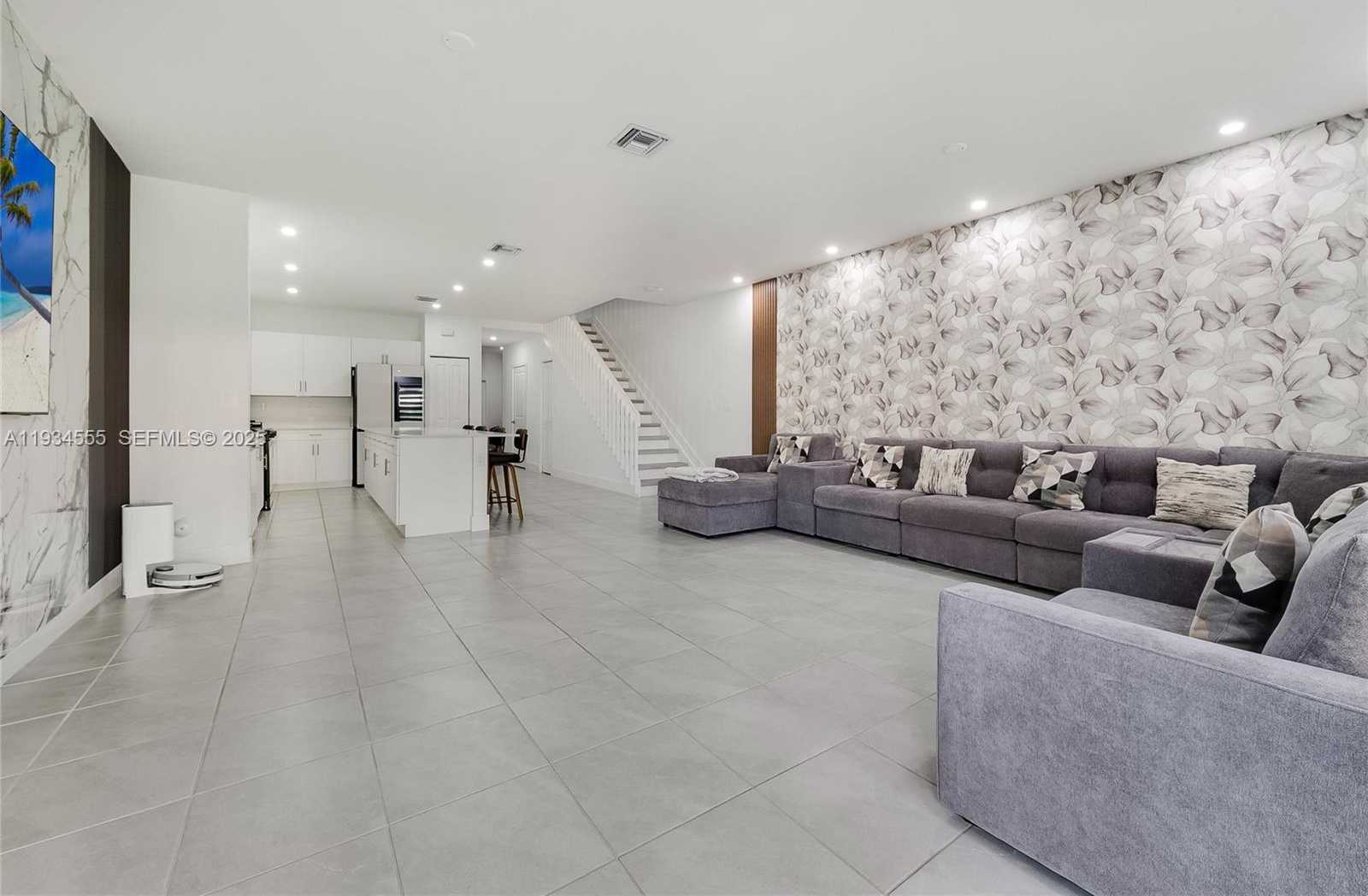 Small Image of 25416 SOUTH WEST 108TH AVE, Homestead Number 7