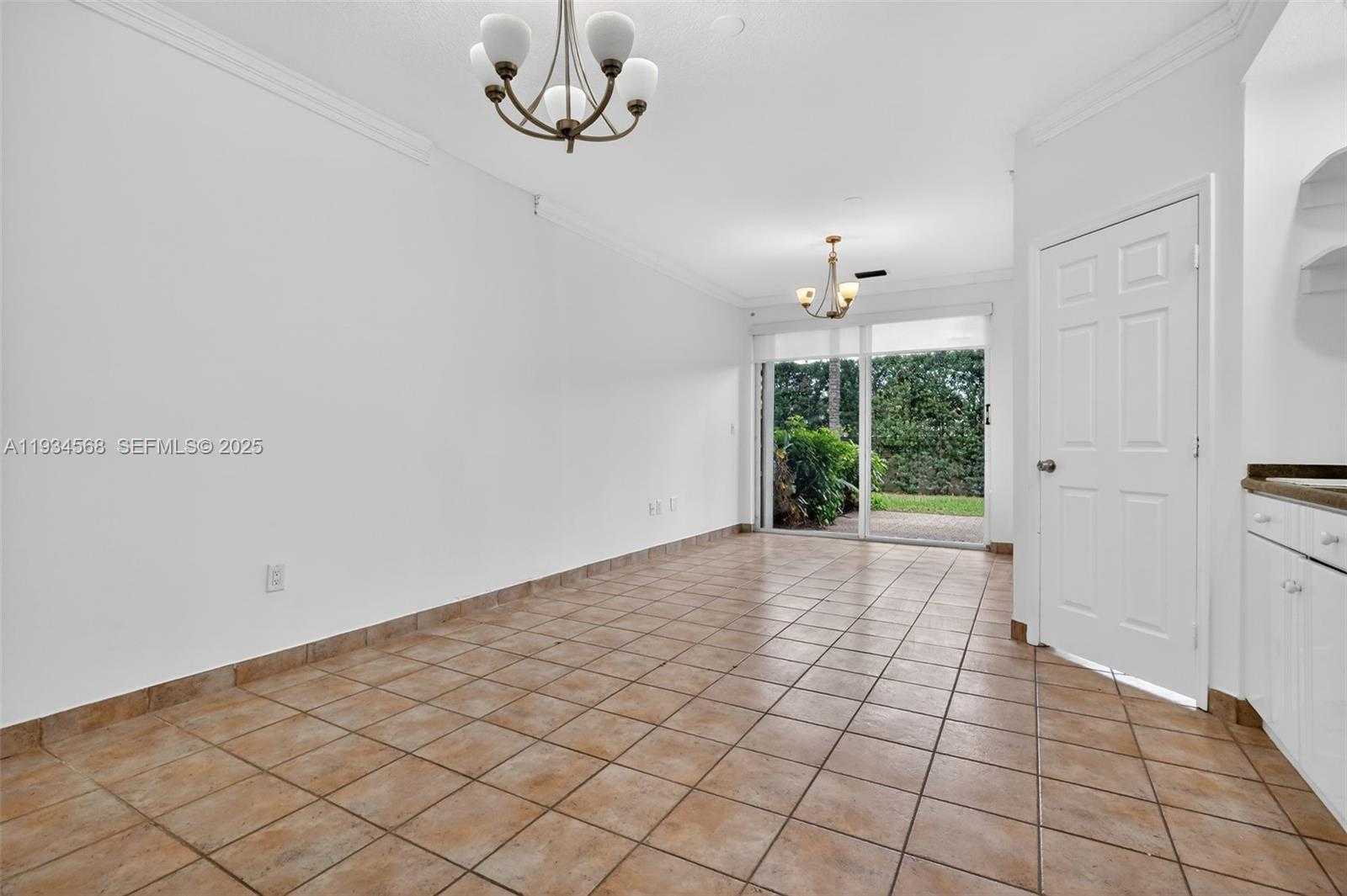 Small Image of 21399 MARINA COVE CIR #14, Aventura Number 36