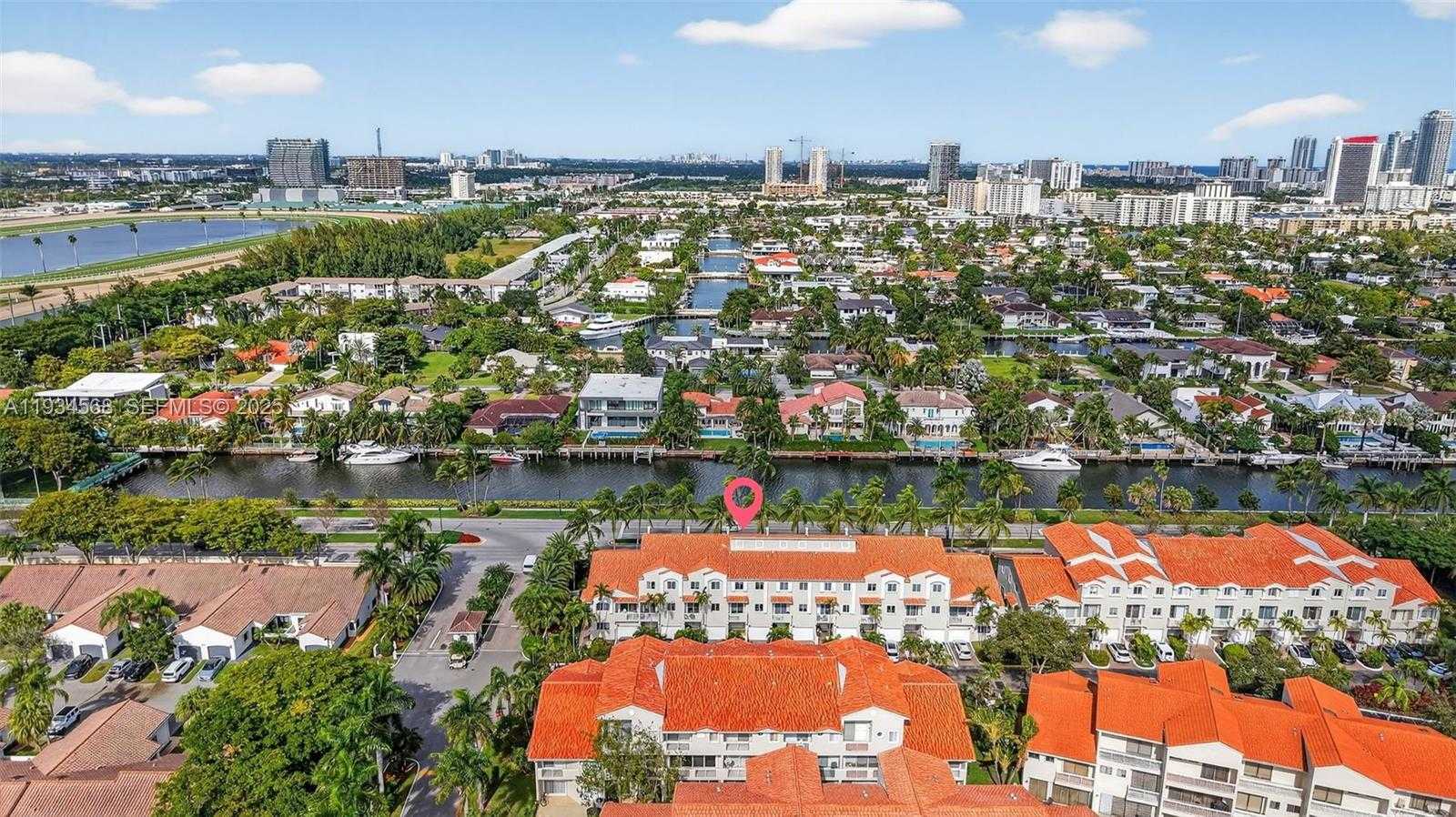 Small Image of 21399 MARINA COVE CIR #14, Aventura Number 74