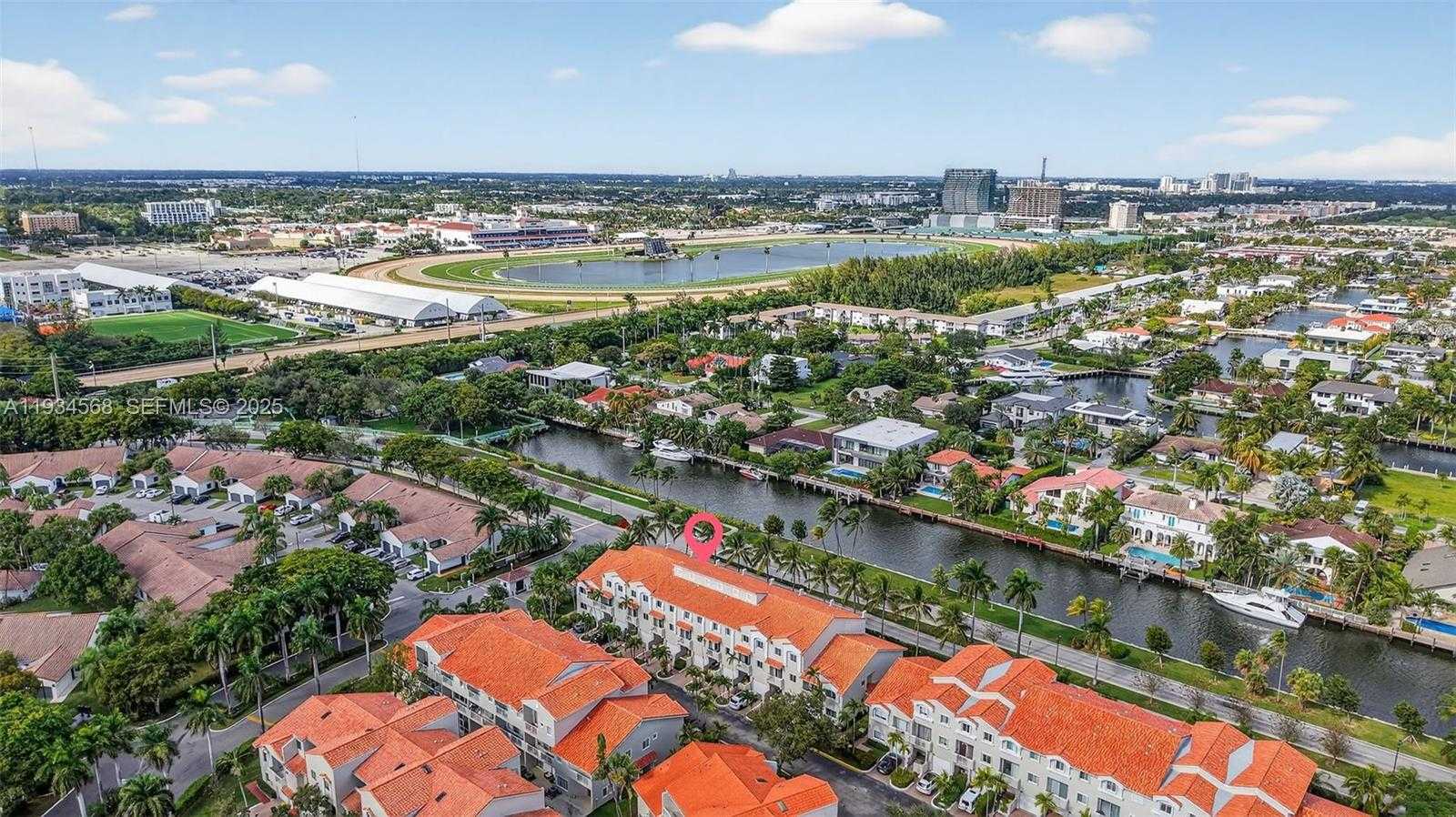 Small Image of 21399 MARINA COVE CIR #14, Aventura Number 77