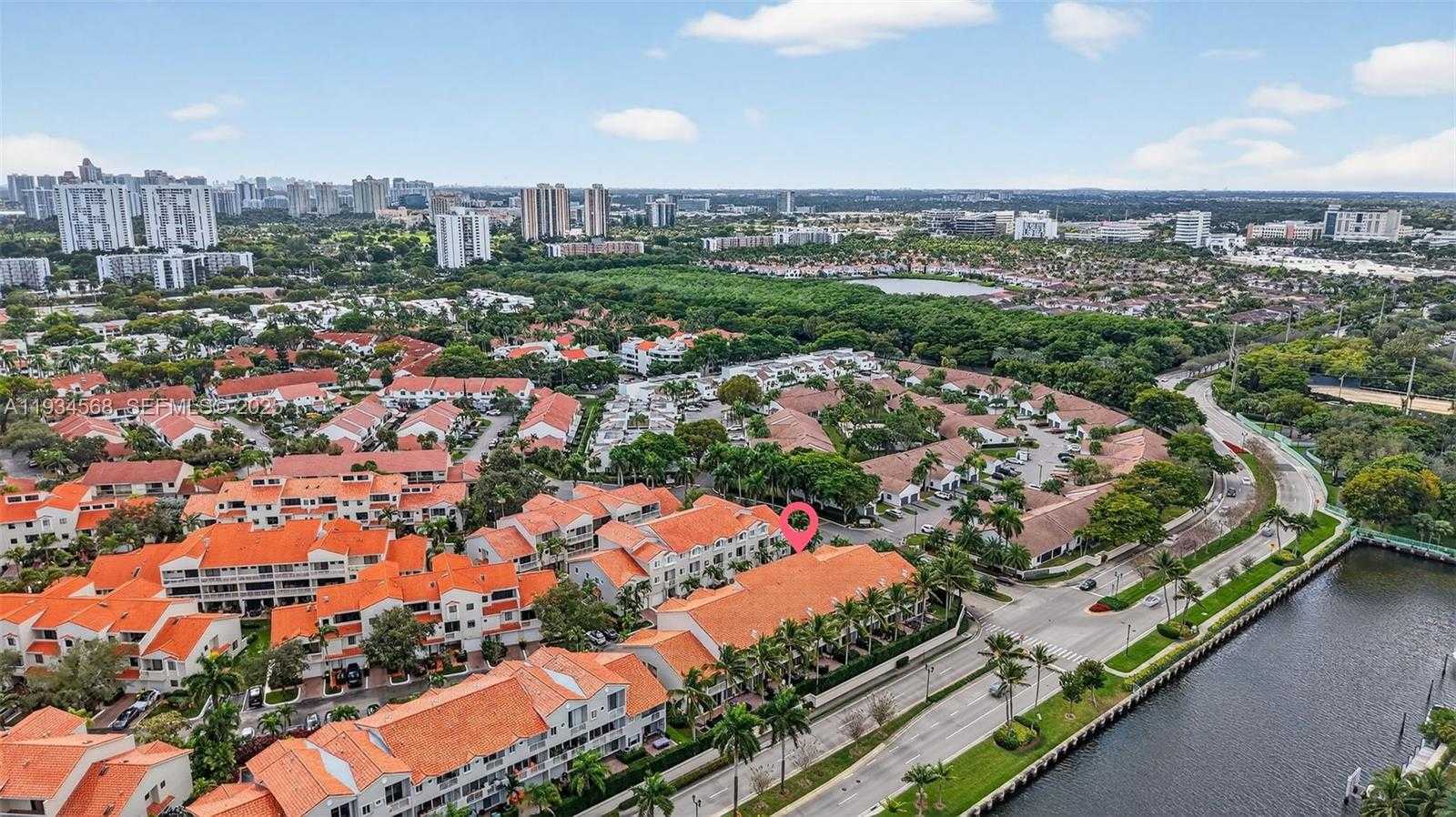 Small Image of 21399 MARINA COVE CIR #14, Aventura Number 78