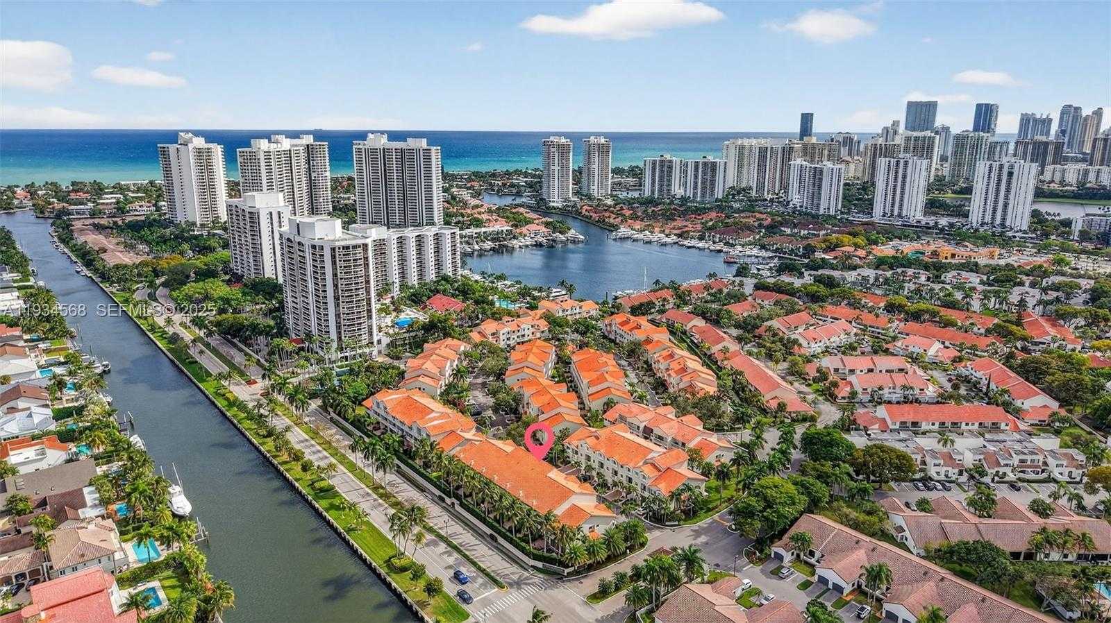 Small Image of 21399 MARINA COVE CIR #14, Aventura Number 80