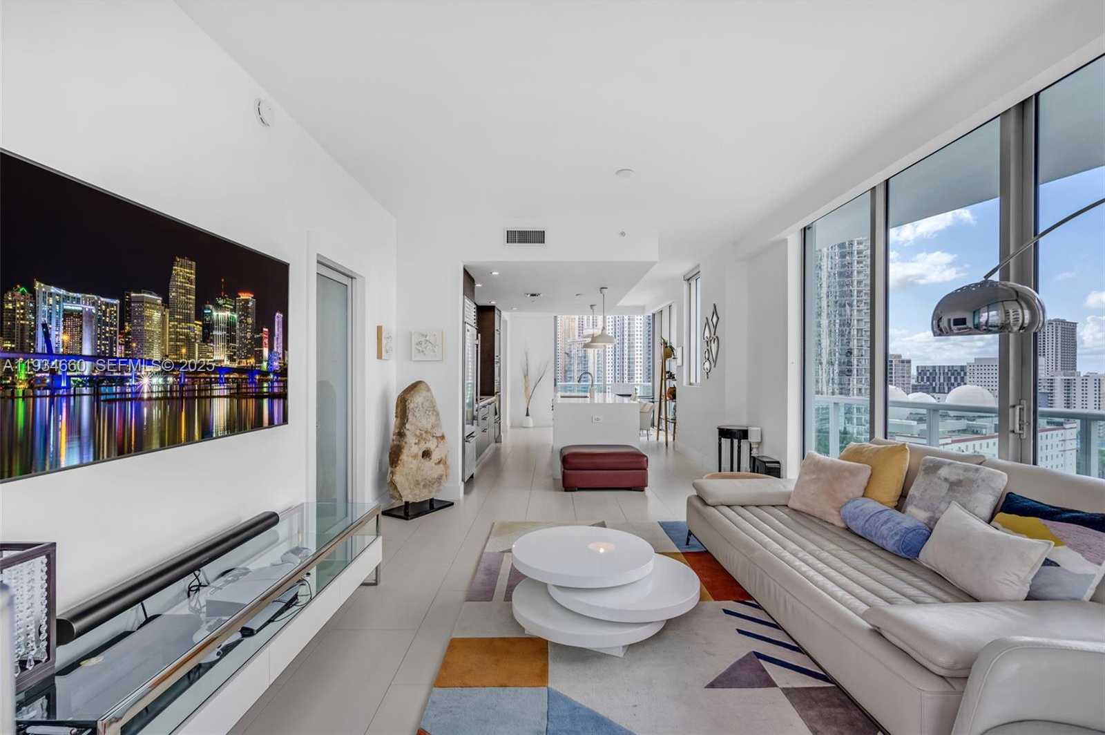 Small Image of 900 BISCAYNE BLVD #2312, Miami Number 11