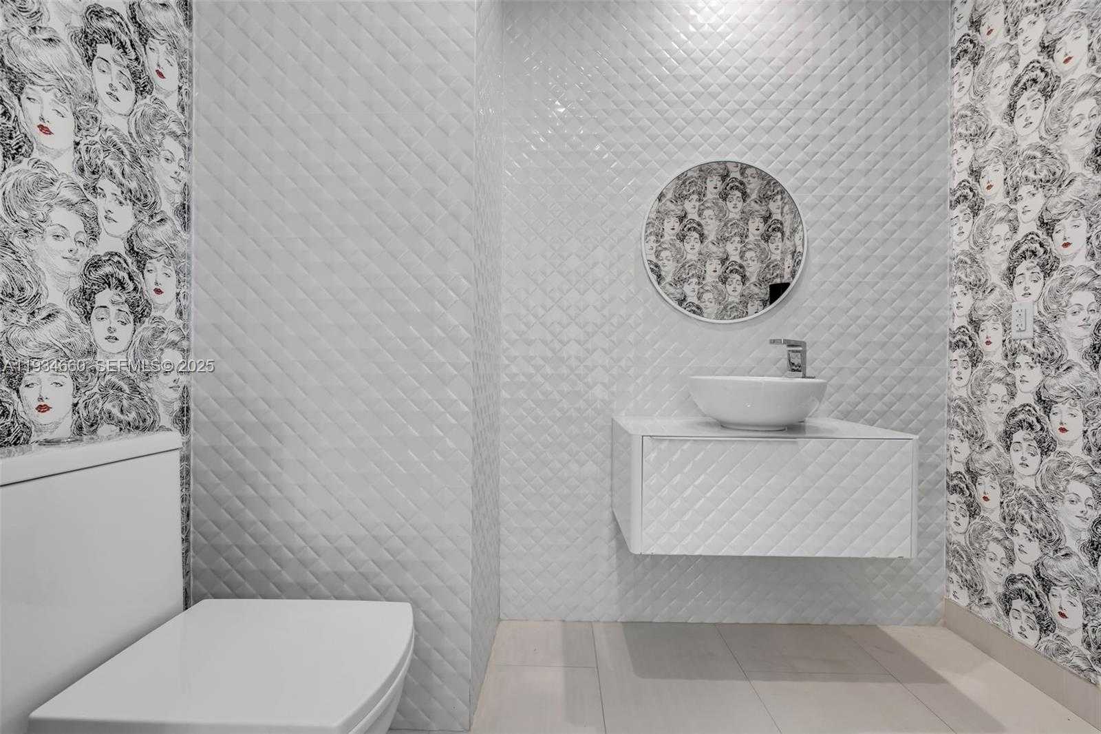 Small Image of 900 BISCAYNE BLVD #2312, Miami Number 15