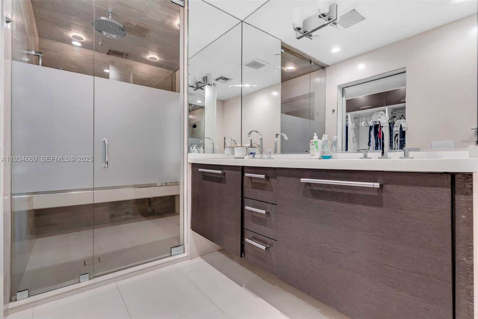 Small Image of 900 BISCAYNE BLVD #2312, Miami Number 20