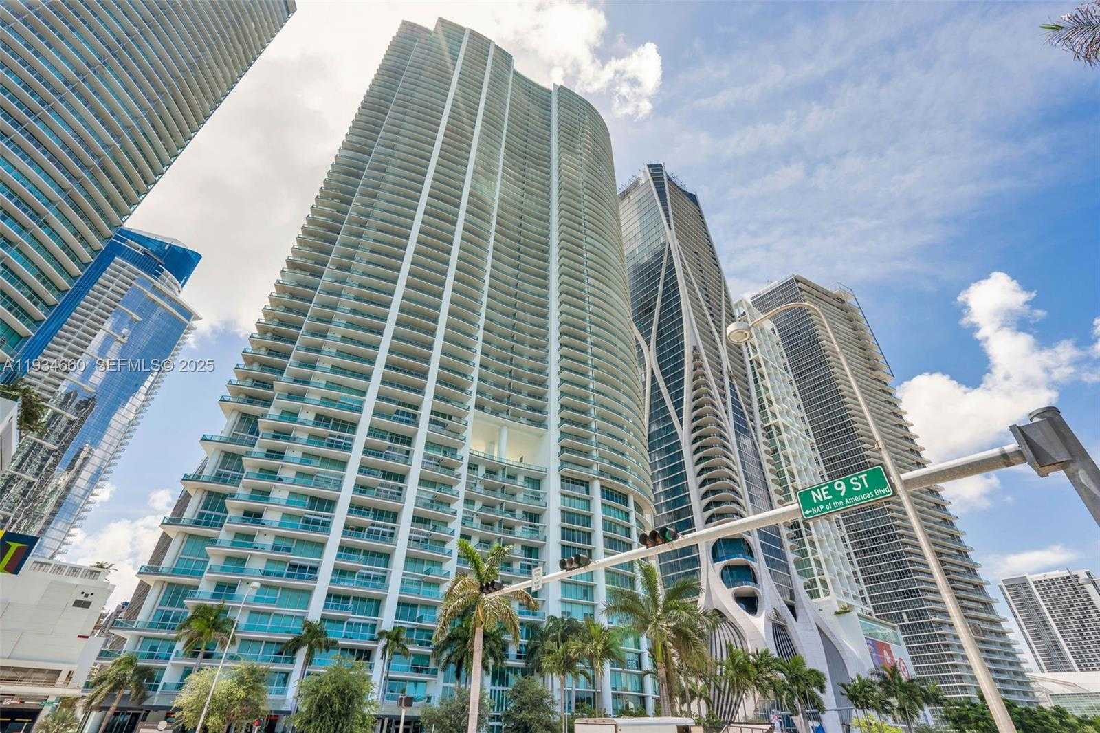Small Image of 900 BISCAYNE BLVD #2312, Miami Number 37