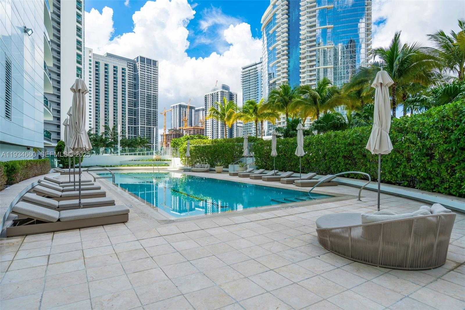 Small Image of 900 BISCAYNE BLVD #2312, Miami Number 56