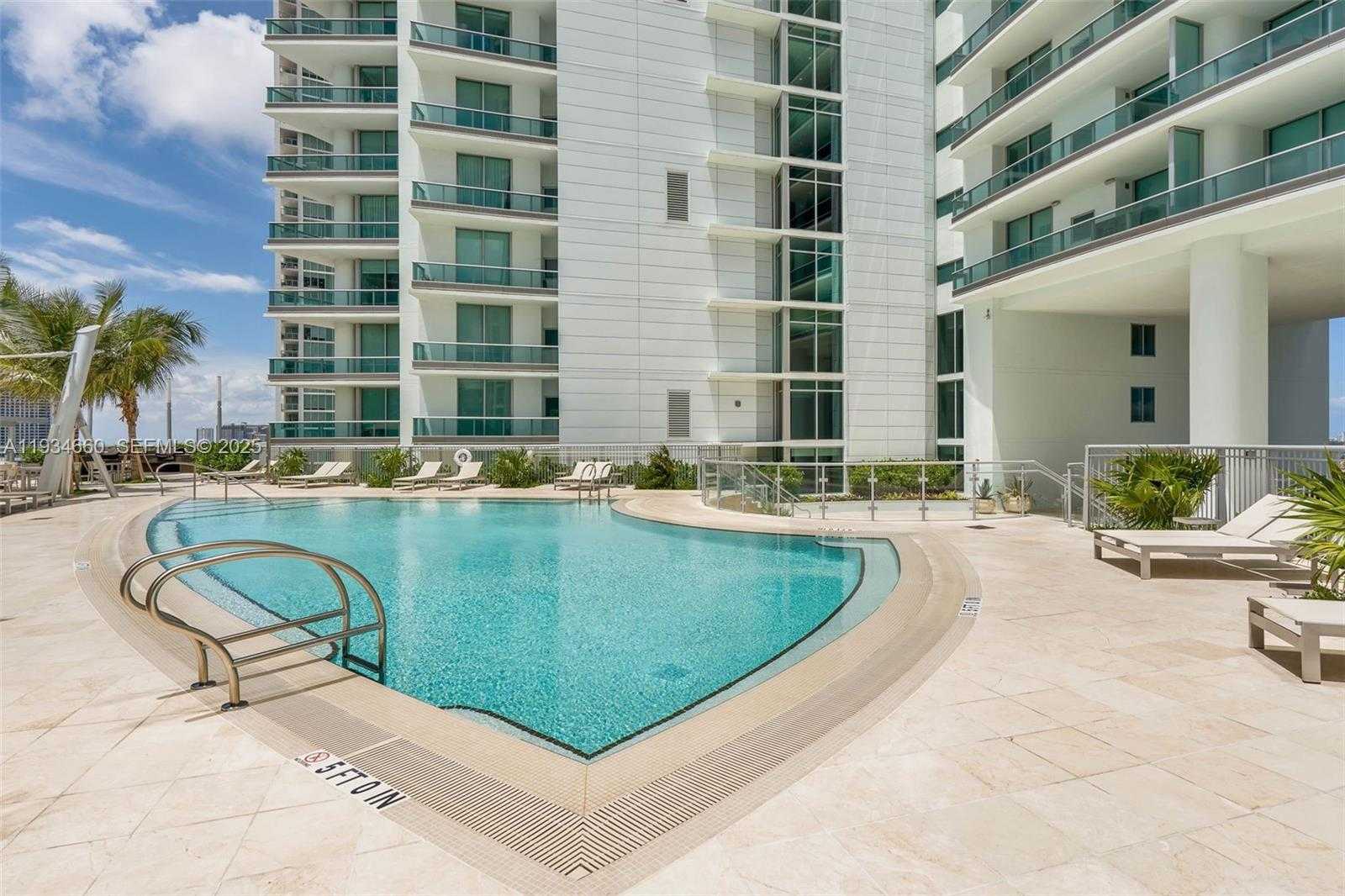 Small Image of 900 BISCAYNE BLVD #2312, Miami Number 65