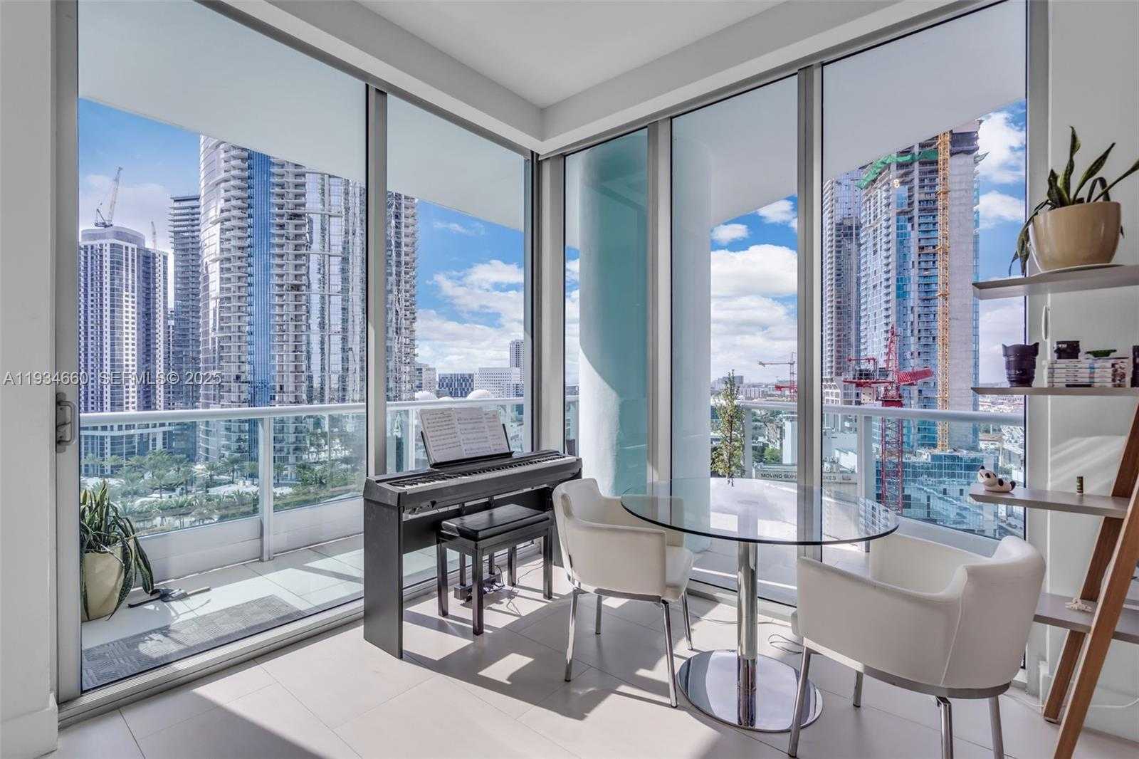 Small Image of 900 BISCAYNE BLVD #2312, Miami Number 8