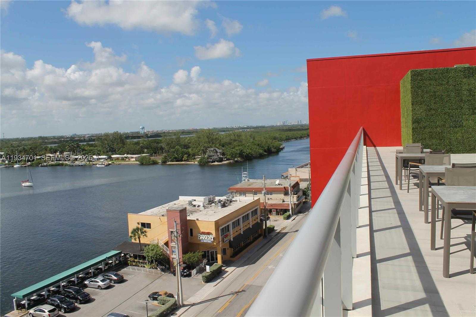 Small Image of 777 NORTH OCEAN DR #S514, Hollywood Number 35