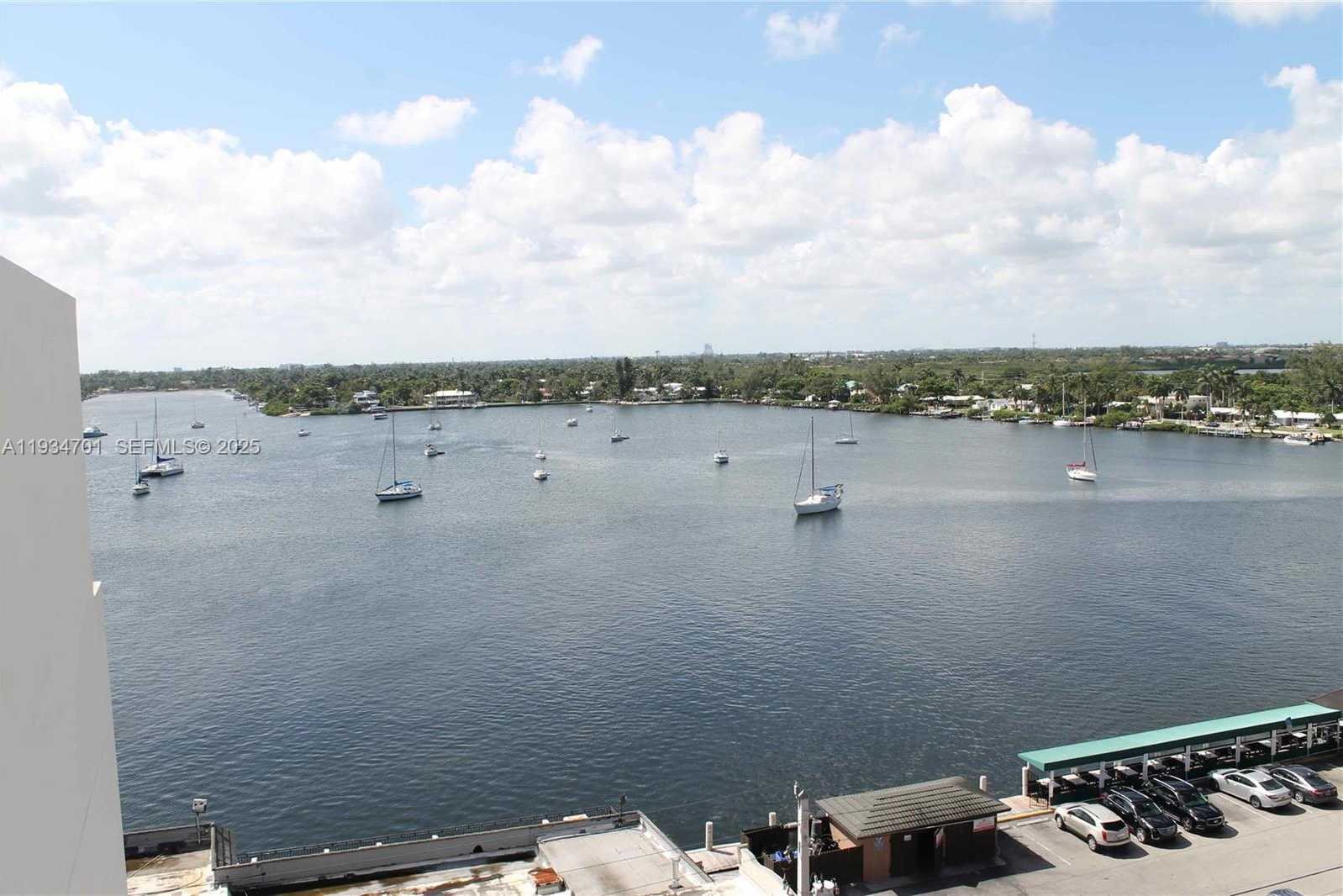 Small Image of 777 NORTH OCEAN DR #S514, Hollywood Number 36