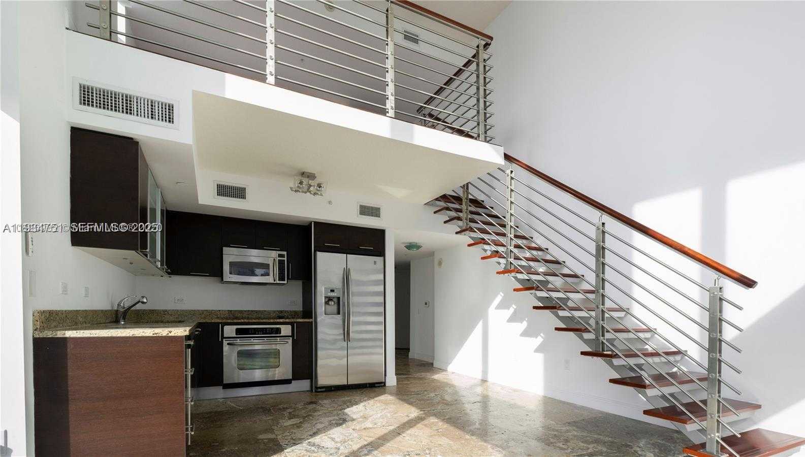 Small Image of 41 SOUTH EAST 5TH ST #1016, Miami Number 4