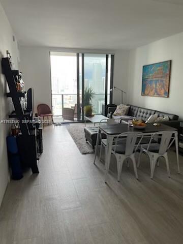 Small Image of 45 SOUTH WEST 9TH ST #3210, Miami Number 2