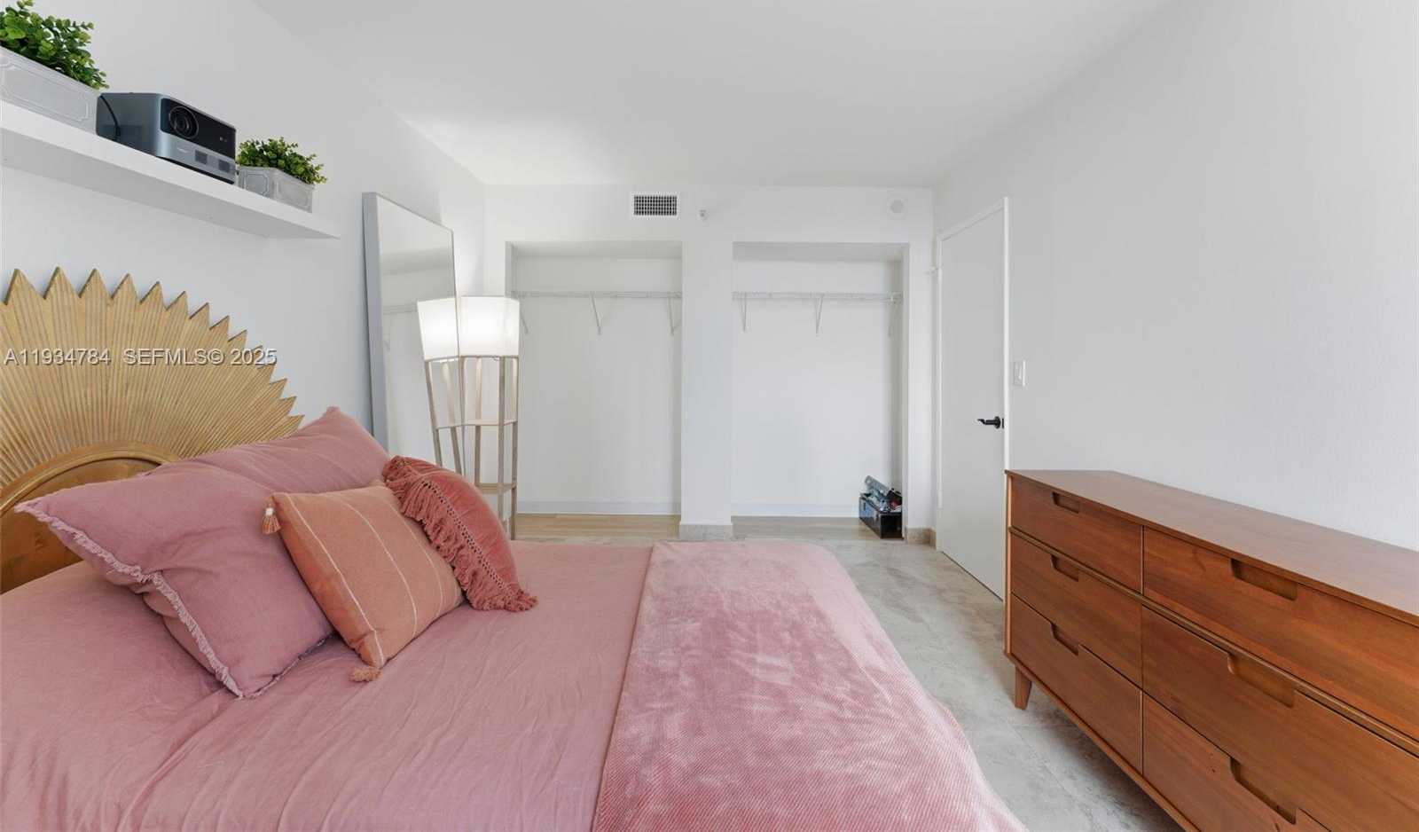 Small Image of 850 NORTH MIAMI AVE #W-806, Miami Number 13