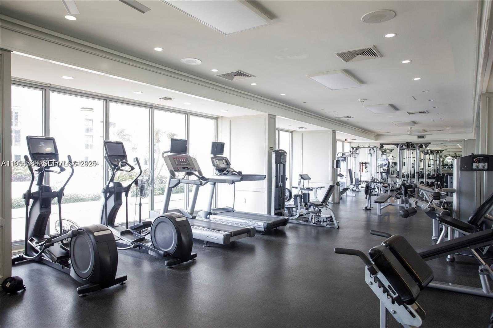 Small Image of 11 ISLAND AVE #PH5, Miami Beach Number 19